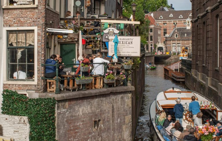family friendly places to eat in amsterdam